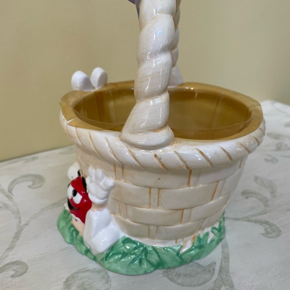 M&M’s CERAMIC BASKET - Picture 6 of 7